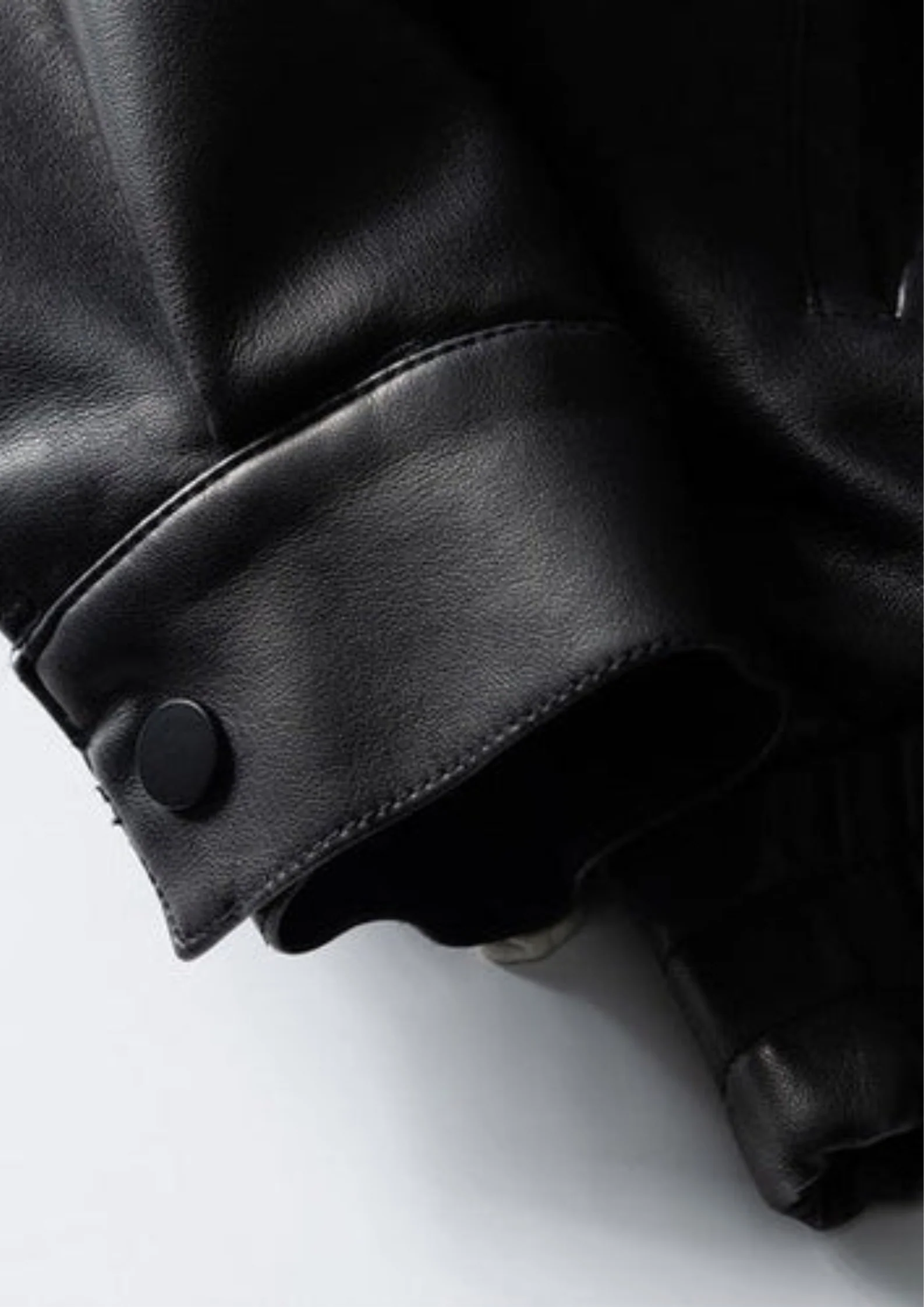 Cropped Leather Jacket